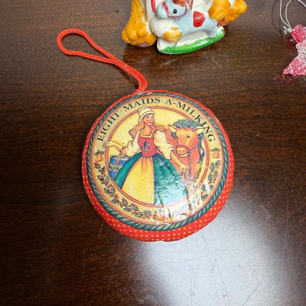 Vintage Christmas Ornament 4Pc Eight Maids A-Milking 1981 Bear‎ 2002 Wood Sign